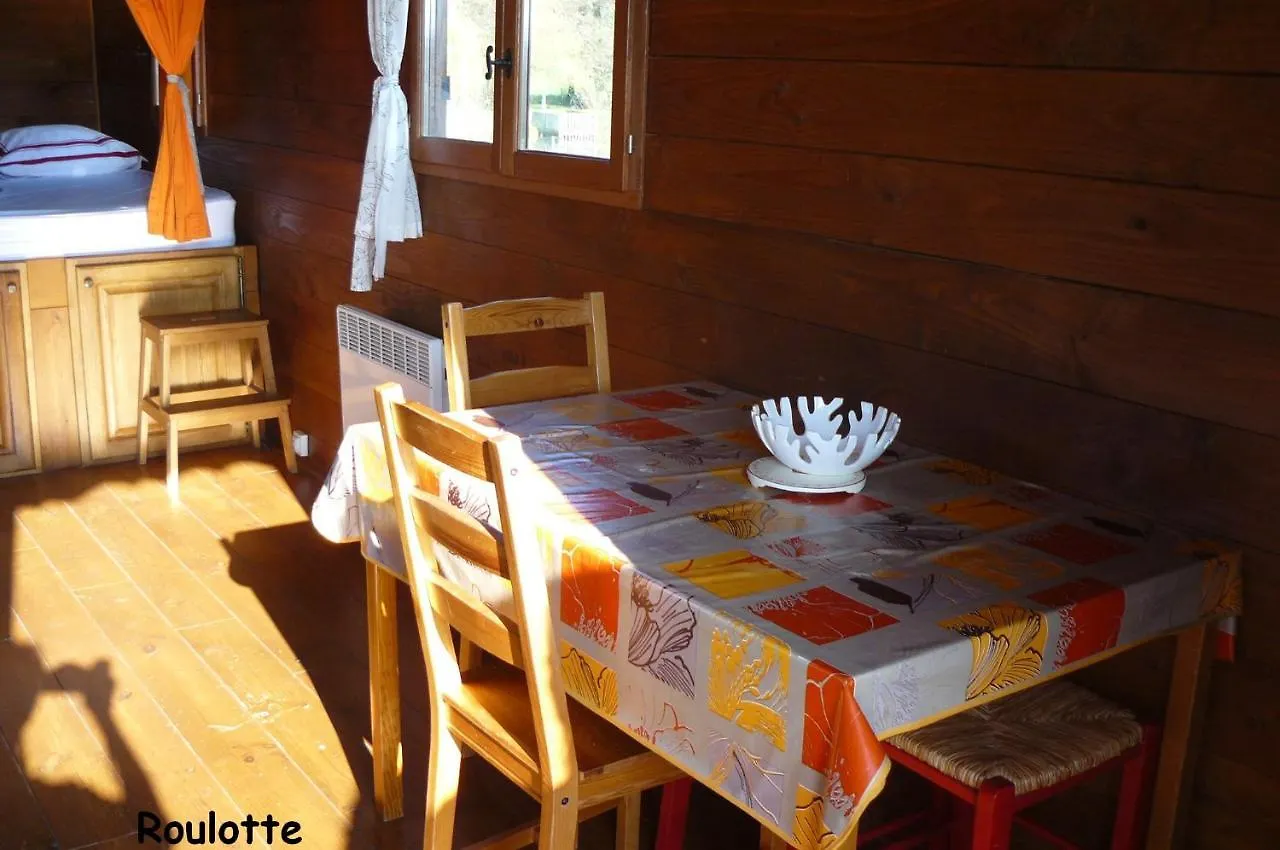 Roulotte Tout Confort Villa Saint-Martin-des-Champs  Saint-Martin-des-Champs (Finistere)